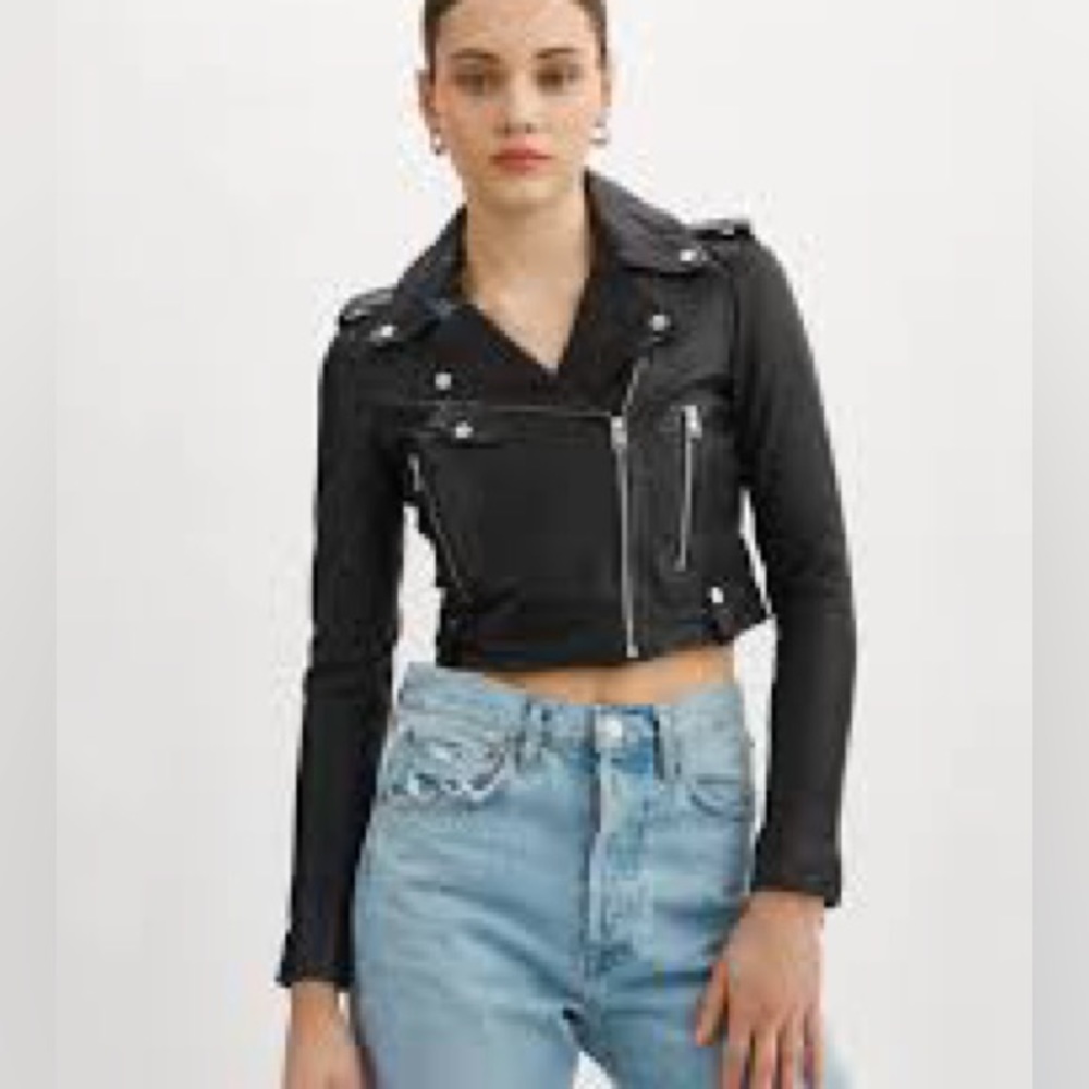 CIARA | LEATHER CROP BIKER JACKET Like New 🤩❤️ - Picture 6 of 10